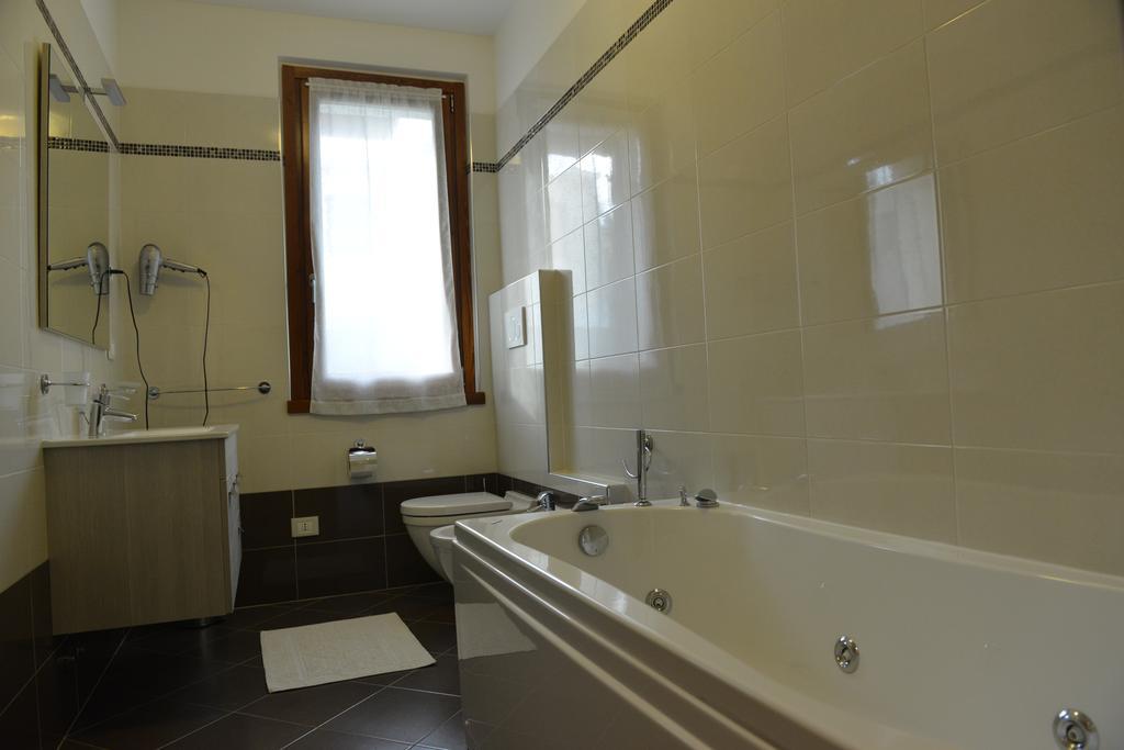Residence Boschetti マネルバ・デル・ガルダ 部屋 写真